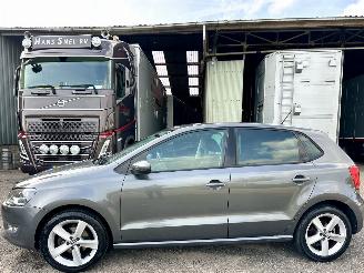 damaged passenger cars Volkswagen Polo 1.2 TSI 105pk 6-bak Highline 5drs - 75dkm nap - clima + cruise contr - lmv - 4x elektr ramen - privacy glass 2026/9