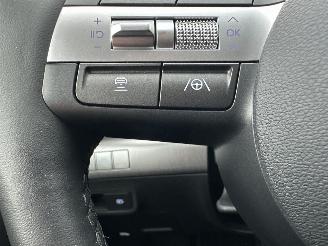 Hyundai Kona Gereserveerd 1.6 GDI Hybrid Comfort Smart - nap - 1e eig - nav - cam - keyless - front + line + side assist - stuurverw picture 61