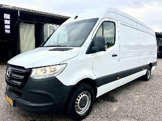 Mercedes Sprinter 315 1.9 CDI 150pk aut + f1 L3/H3 RWD - 159dkm nap - org nl - airco - cruise - carplay - licht + regensensor picture 2