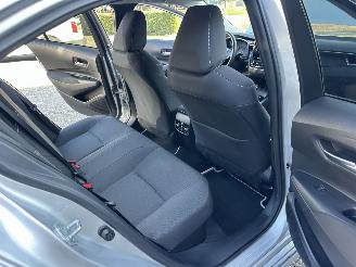 Toyota Corolla 1.8 Hybrid 148pk aut first edition sedan - navi - camera - stuurverw - keyless - front + line + side assist picture 56
