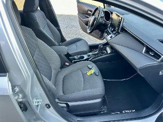 Toyota Corolla 1.8 Hybrid 148pk aut first edition sedan - navi - camera - stuurverw - keyless - front + line + side assist picture 46