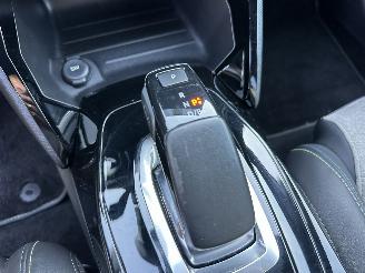 Peugeot e-208 EV 50kWh Aut 136pk GT-Line - navi - camera - carplay - virtual - sfeerverl - front + line + side assist - keyless picture 18