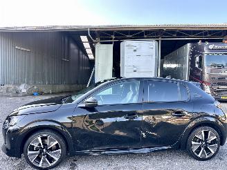 Voiture accidenté Peugeot e-208 EV 50kWh GT-Line 2021/4
