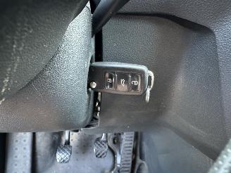 Volkswagen Caddy maxi 2.0 TDI L2H1 BMT Easyline - nap - 2018 - schuifdeur - klapdeuren - elektr pakket - rondom schade picture 28