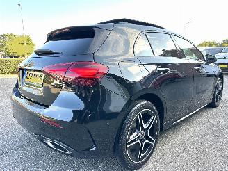 Mercedes A-klasse 250e aut + F1 AMG Star Ed Limited - pano - nap - 1e eig - sfeerverl - navi - camera - keyless - widescreen picture 4