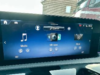 Mercedes A-klasse 250e aut + F1 AMG Star Ed Limited - pano - nap - 1e eig - sfeerverl - navi - camera - keyless - widescreen picture 36