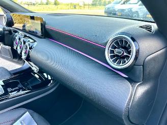 Mercedes A-klasse 250e aut + F1 AMG Star Ed Limited - pano - nap - 1e eig - sfeerverl - navi - camera - keyless - widescreen picture 19