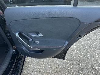 Mercedes A-klasse 250e aut + F1 AMG Star Ed Limited - pano - nap - 1e eig - sfeerverl - navi - camera - keyless - widescreen picture 60