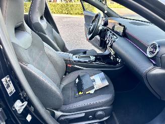 Mercedes A-klasse 250e aut + F1 AMG Star Ed Limited - pano - nap - 1e eig - sfeerverl - navi - camera - keyless - widescreen picture 48
