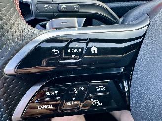 Mercedes A-klasse 250e aut + F1 AMG Star Ed Limited - pano - nap - 1e eig - sfeerverl - navi - camera - keyless - widescreen picture 17