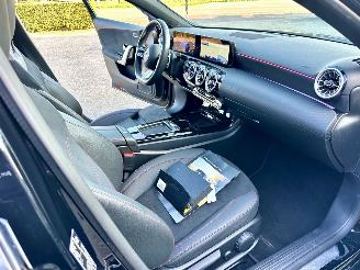 Mercedes A-klasse 250e aut + F1 AMG Star Ed Limited - pano - nap - 1e eig - sfeerverl - navi - camera - keyless - widescreen picture 18
