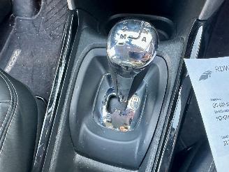 Peugeot 2008 gereserveerd 1.2 PureTech 82pk aut + f1 Allure - 33dkm nap - 1e eig - navi - pdc v+a - lmv - clima + cruise contr picture 49