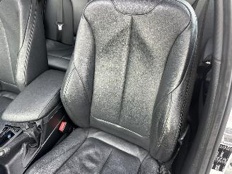 BMW 1-serie 120i 184pk aut M-Sport Shadow Ed - nap - schuifdak - leer - zwarte hemel - camera - pdc v+a picture 32