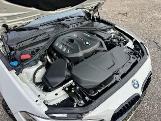 BMW 1-serie 120i 184pk aut M-Sport Shadow Ed - nap - schuifdak - leer - zwarte hemel - camera - pdc v+a picture 15