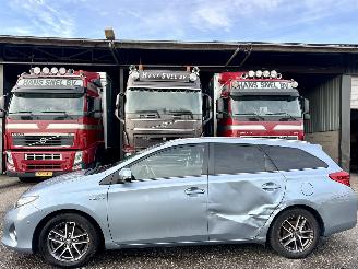 skadebil auto Toyota Auris Touring Sports 1.8 Hybrid Lease 2014/12
