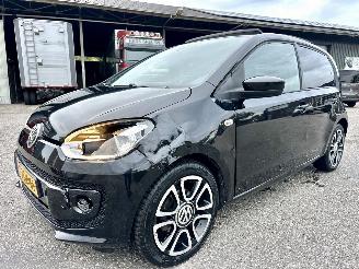 krockskadad bil auto Volkswagen Up! 1.0 60pk High Up! Bluem. 5drs - nap - pano  - leer - stoelverw - airco - cruise - pdc - privacy glass 2015/1