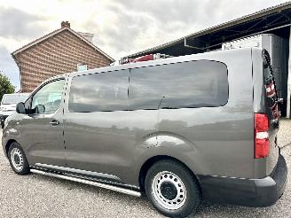 Opel Vivaro E Combi 75kWh 136pk aut 9-Pers lang - nap - pano - 1e eig - leer - airco - cruise - pdc - privacy glass picture 5
