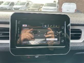 Suzuki Ignis 1.2 Smart Hybrid 83pk Style - nap - 1e eig - navi - camera - line + front assist - keyless - stoelverw picture 47