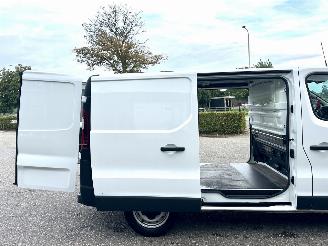 Renault Trafic 2.0 dCi 145pk 6-traps automaat T29 L1H1 Comfort 3pers - nap - 1e eig - 2x schuifdeur - navi - airco - cruise - pdc picture 40