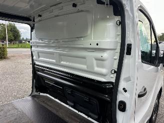 Renault Trafic 2.0 dCi 145pk 6-traps automaat T29 L1H1 Comfort 3pers - nap - 1e eig - 2x schuifdeur - navi - airco - cruise - pdc picture 37