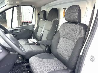 Renault Trafic 2.0 dCi 145pk 6-traps automaat T29 L1H1 Comfort 3pers - nap - 1e eig - 2x schuifdeur - navi - airco - cruise - pdc picture 49