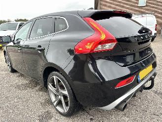 Volvo V-40 2.0 D4 230pk 6-bak R-Design - xenon - getuned - leer - navi - stoelverw - lmv - memory pakket picture 7