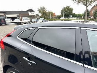 Volvo V-40 2.0 D4 230pk 6-bak R-Design - xenon - getuned - leer - navi - stoelverw - lmv - memory pakket picture 89