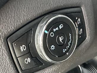 Ford Transit Connect 1.5 TDCI 75pk euro.6 L1 Trend 3Pers - 132dkm nap - airco - cruise - pdc v+a - trekh - imperiaal picture 42