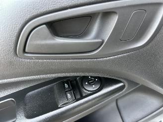 Ford Transit Connect 1.5 TDCI 75pk euro.6 L1 Trend 3Pers - 132dkm nap - airco - cruise - pdc v+a - trekh - imperiaal picture 55
