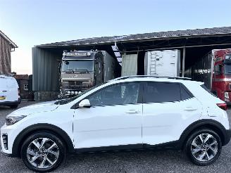 Unfallwagen Kia Stonic 1.0 T-GDi MHEV GT-Line 2024/1