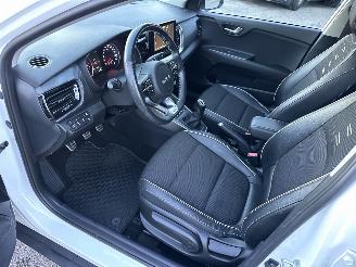 Kia Stonic 1.0 T-GDi MHEV GT-Line picture 16