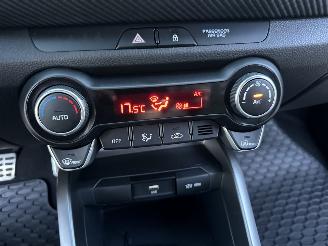 Kia Stonic 1.0 T-GDi MHEV 101pk GT-Line - nap - 1e eig - navi - camera - 1/2 leer - stuur + stoelverw - keyless entry + start picture 37