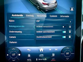 Mercedes C-klasse 300e 268pk aut + f1 Amg-Line - pano - sfeerverl - burmester - front + line + side assist - elektr klep picture 21