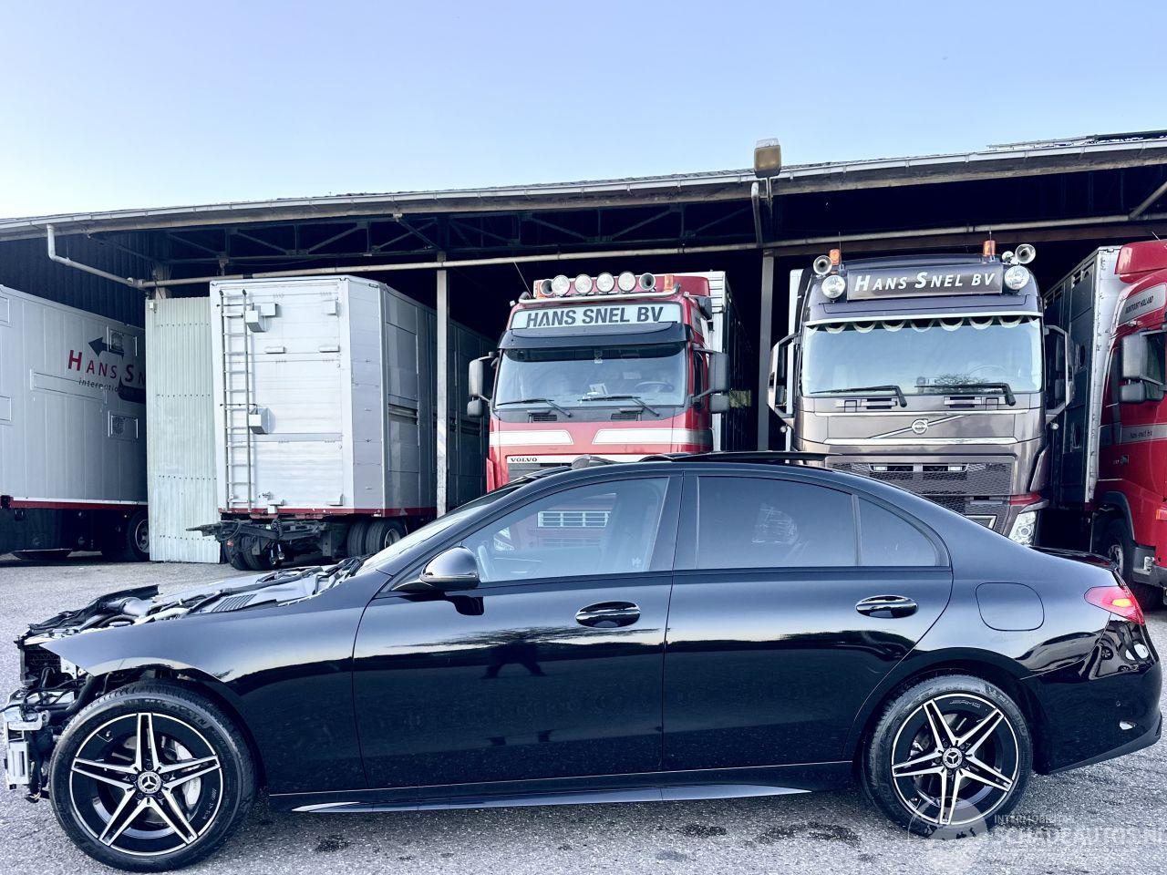 Mercedes C-klasse 300e 268pk aut + f1 Amg-Line - pano - sfeerverl - burmester - front + line + side assist - elektr klep