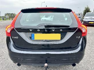 Volvo V-60 1.6 T3 150pk aut. Momentum - 144dkm nap - navi - clima - cruise - lmv - pdc - trekh - 2e eig picture 6