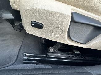 BMW 3-serie 330e 245pk 8-traps aut M-Sport - schuifdak - nap - spoilers - leer - verlaagd - pdc v+a - plug-in hybrid - facelift model picture 25