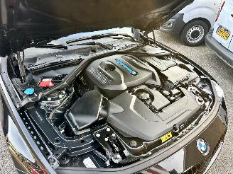 BMW 3-serie 330e 245pk 8-traps aut M-Sport - schuifdak - nap - spoilers - leer - verlaagd - pdc v+a - plug-in hybrid - facelift model picture 95