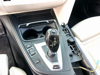BMW 3-serie 330e 245pk 8-traps aut M-Sport - schuifdak - nap - spoilers - leer - verlaagd - pdc v+a - plug-in hybrid - facelift model picture 23