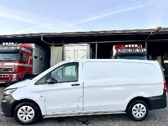 skadebil bedrijf Mercedes Vito 111 CDI Functional Lang 2019/1