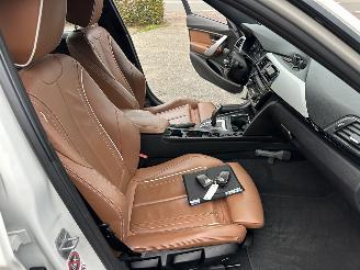 BMW 3-serie 330e High Exe M-Sport - 140dkm nap - head up - cognac leer - stoelverw - clima - alarm - 2x laadkabels picture 52