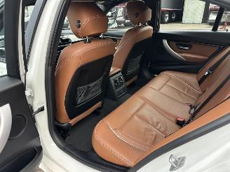 BMW 3-serie 330e High Exe M-Sport - 140dkm nap - head up - cognac leer - stoelverw - clima - alarm - 2x laadkabels picture 46