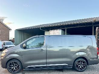 skadebil bedrijf Opel Vivaro 2.0 CDTI L3H1 Innovation 2021/3