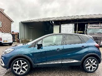 Coche accidentado Renault Captur 1.2 TCe Intens 2018/1