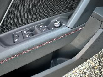 Audi A3 limousine 30 TFSI S-Line Comp -nap - 1e eig - kuipstoelen - keyless - front + line assist picture 41