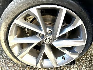 Skoda Kodiaq 1.5 TSI 150pk aut + f1 Sportline Bus - nap - camera - keyless - stuurverw - front + line + side assist picture 79