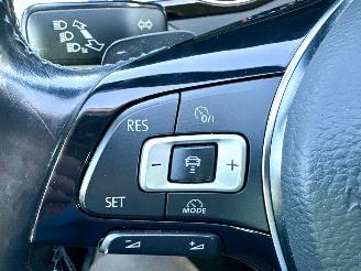 Volkswagen Passat GTE 1.4 TSI aut Highline sedan - nap - navi - acc - front assist - leer + alcantara + stoelverw - pdc v+a picture 28
