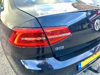 Volkswagen Passat GTE 1.4 TSI aut Highline sedan - nap - navi - acc - front assist - leer + alcantara + stoelverw - pdc v+a picture 113