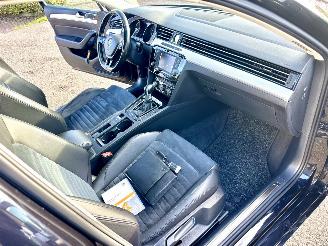 Volkswagen Passat GTE 1.4 TSI aut Highline sedan - nap - navi - acc - front assist - leer + alcantara + stoelverw - pdc v+a picture 17