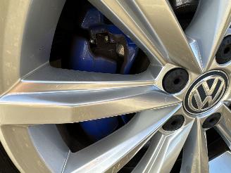 Volkswagen Passat GTE 1.4 TSI aut Highline sedan - nap - navi - acc - front assist - leer + alcantara + stoelverw - pdc v+a picture 61