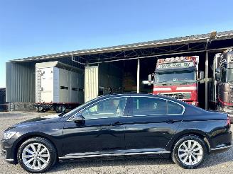 Coche accidentado Volkswagen Passat 1.4 TSI GTE Highline 2016/12